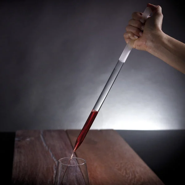 Alzarino, dosatore per distillati - Blueside Emotional Design