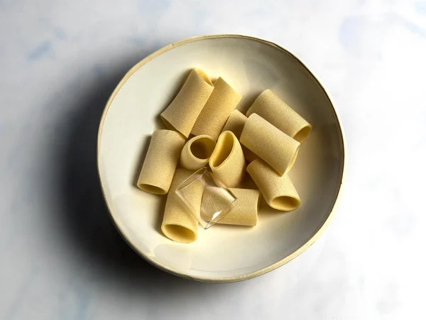 Pacchero, ciondolo in vetro linea Pasta Cotta - Blueside Emotional Design