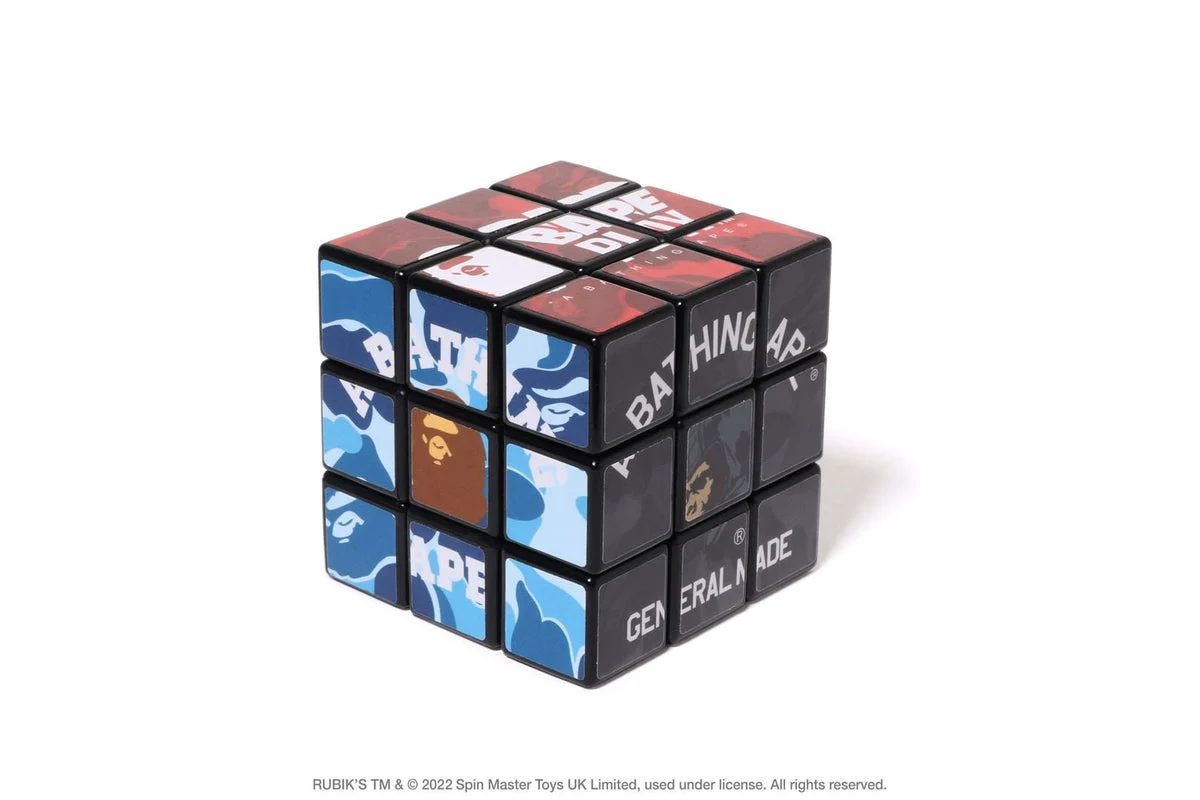 BAPE x Rubik's Cube cubo puzzle da collezione con custodia esclusiva - A BATHING APE
