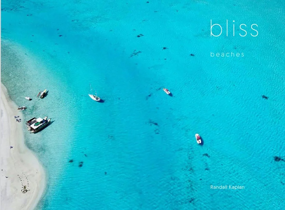bliss: beaches - Libri e DVD