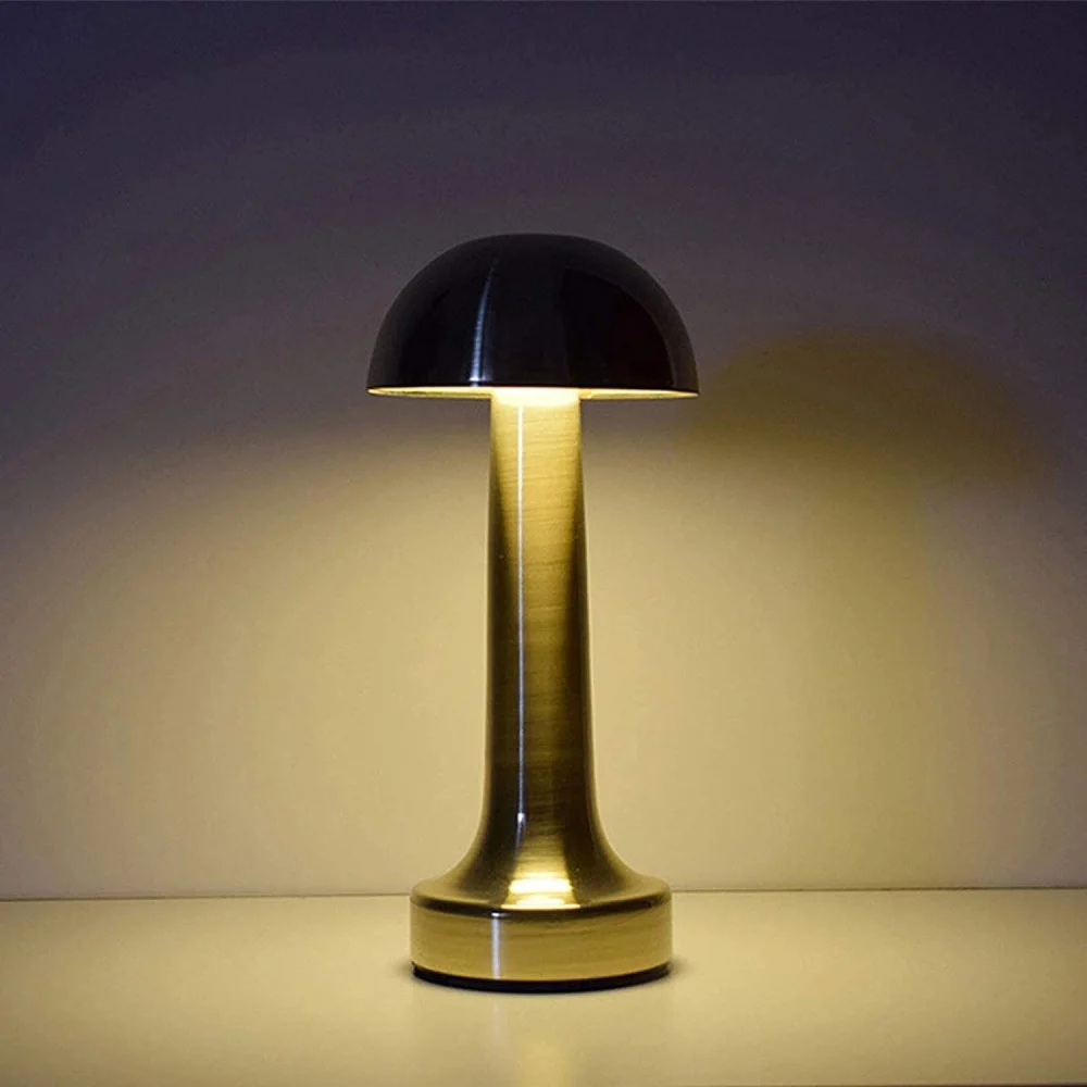 LAMPADA DA TAVOLO EFFETTO BRONZO RICARICABILE USB LUME LUCE CALDA PER BAR LOCALI - TrAdE Shop Traesio