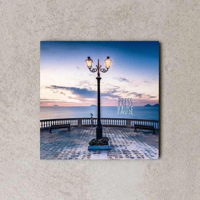 miniwall “press pause” - Arredamento marinaresco