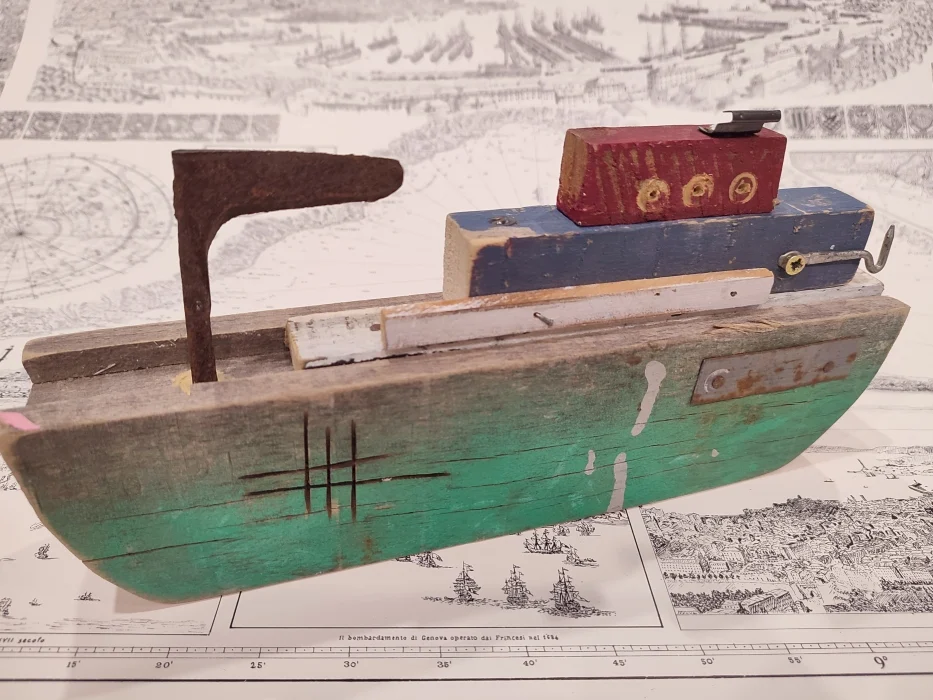 nave di legno da appoggio - Arredamento marinaresco