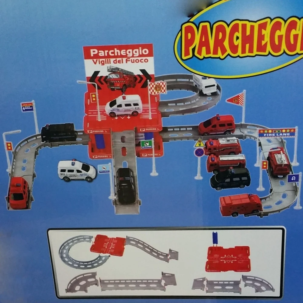 PARCHEGGIO VIGILI DEL FUOCO 60 X 55 CM DA 35 PEZZI CON 3 MACCHINE CAMION - TrAdE Shop Traesio