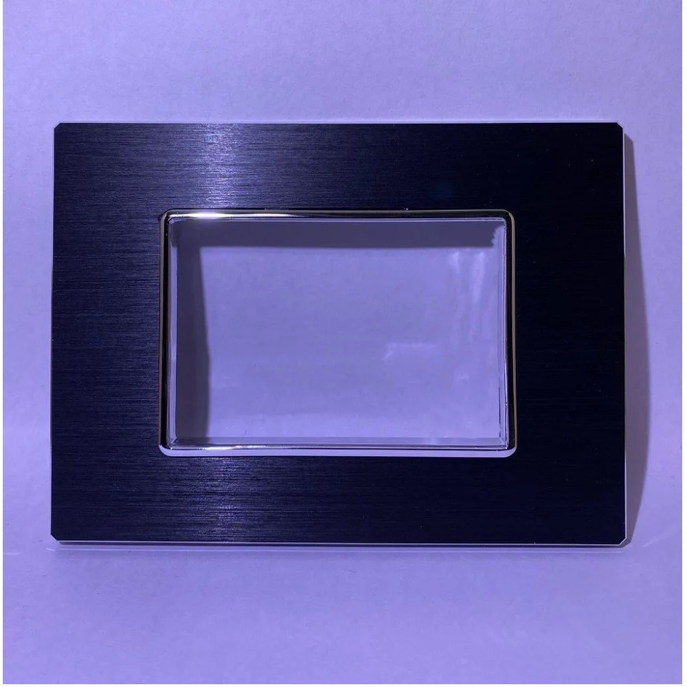 PLACCA LUXURY 3 4 6M IN METALLO NERO SATINATO COMPATIBILE CON BTICINO AXOLUTE - TrAdE Shop Traesio