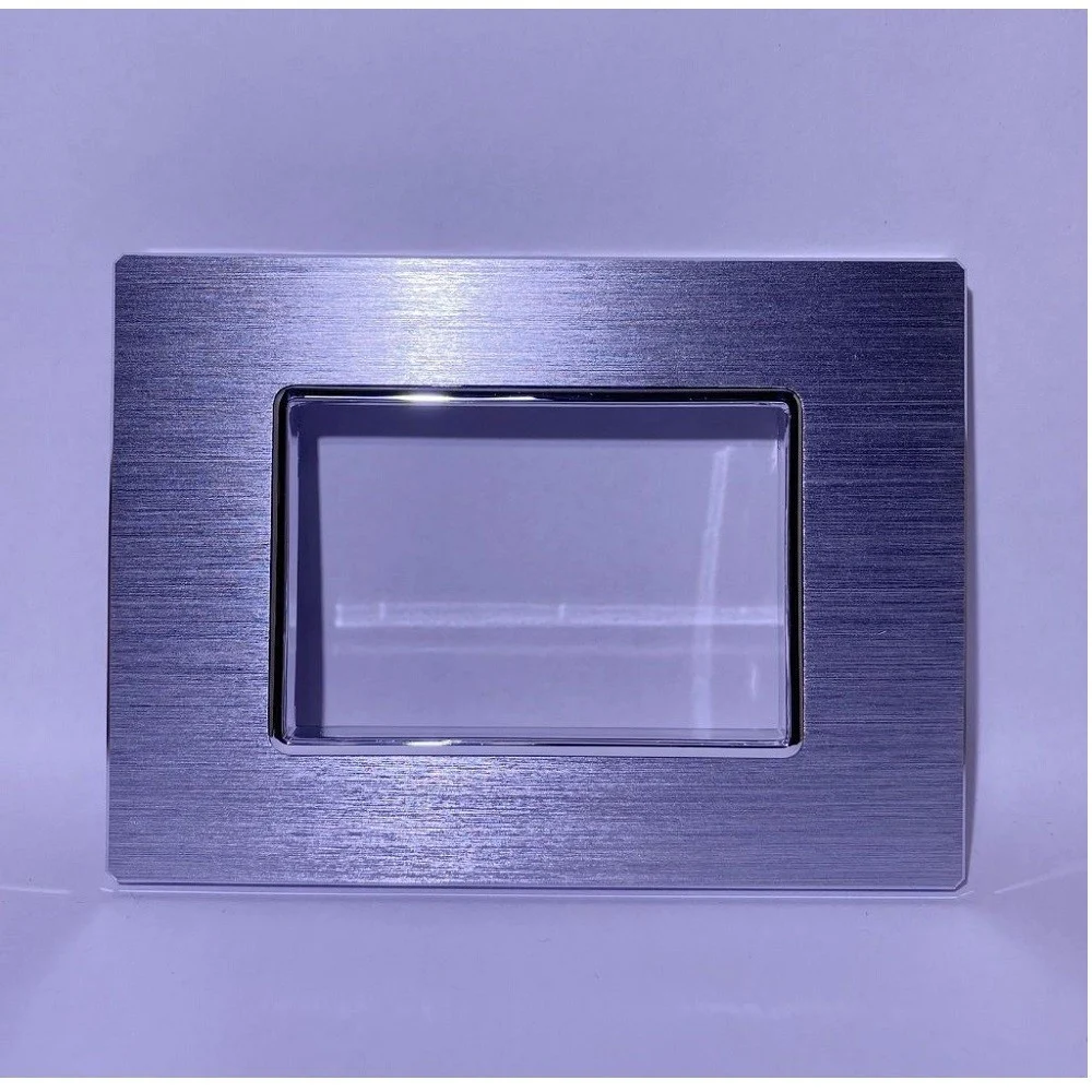 PLACCA LUXURY 3 4 6M IN METALLO SATINATO ARGENTO COMPATIBILE CON BTICINO AXOLUTE - TrAdE Shop Traesio