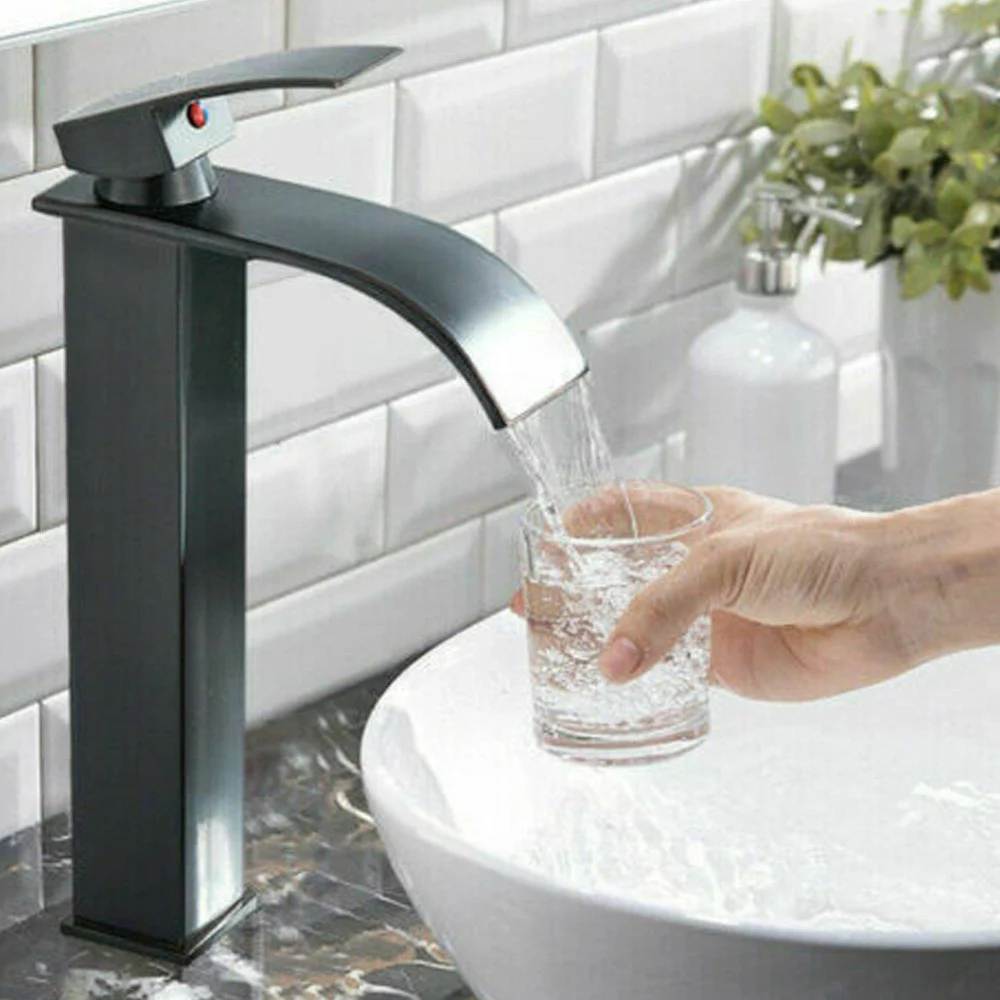 RUBINETTO ALTO DA BAGNO DESIGN MODERNO A CASCATA MISCELATORE MONOCOMANDO NERO - TrAdE Shop Traesio
