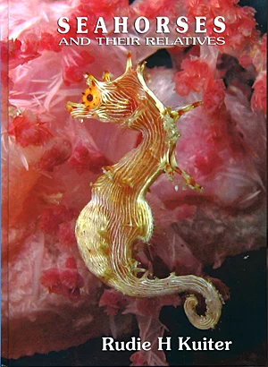 seahorses and their relatives - Libri e DVD