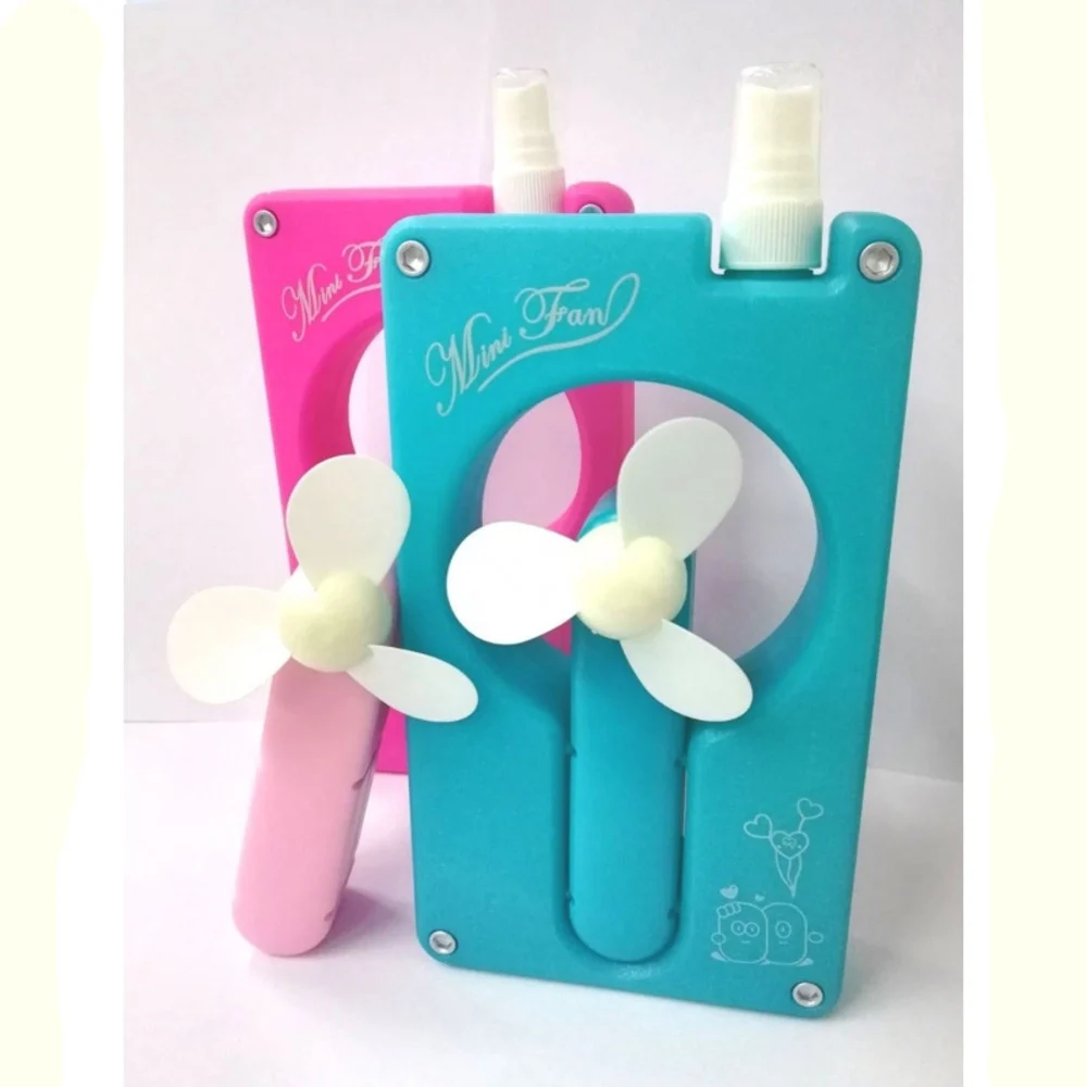 VENTILATORE CON SPRAY SPRUZZO 2IN1 IN PLASTICA 400ML ACQUA CONDIZIONATORE 1760 - TrAdE Shop Traesio