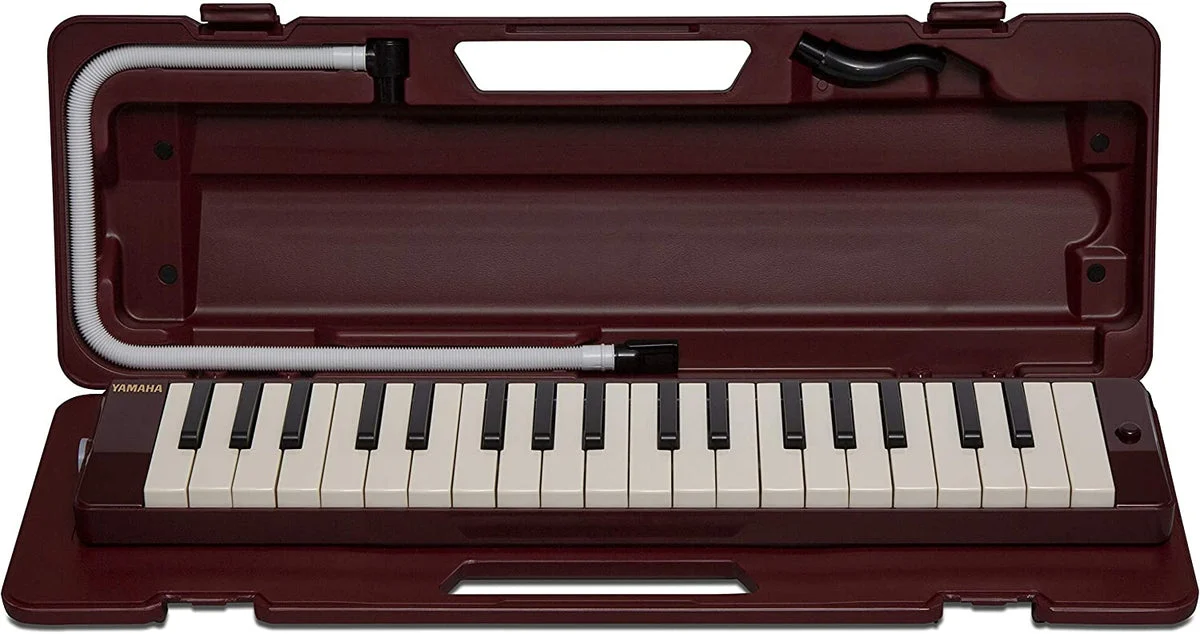 Yamaha Pianica Melodica 37-note P37D Maroon