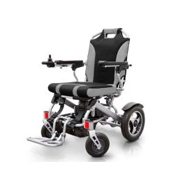 Sedia a rotelle elettrica pieghevole ELITE ULTRALIGHT con telaio rinforzato - Quirumed