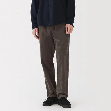 Pantaloni vestibilità comoda in velluto a coste da uomo