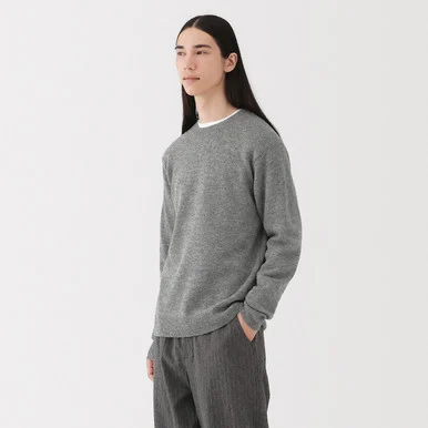 Maglione in lana a maglia media con collo rotondo per uomo