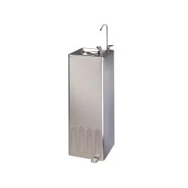 Fonte 25 L/h con scarico e pedale - Mediclinics