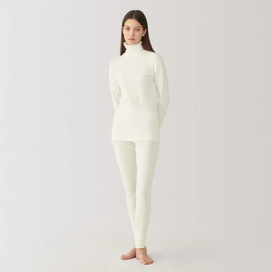 T‐shirt in misto cashmere con collo alto da donna