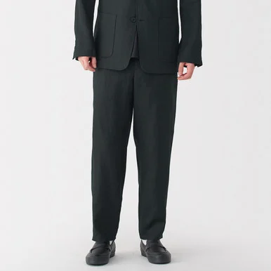 Pantaloni in lino con gamba affusolata da uomo