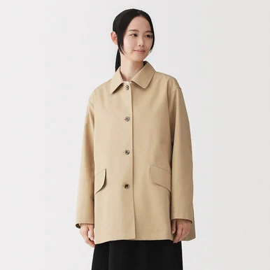 Cappotto in twill di cotone idrorepellente con colletto alla coreana da donna